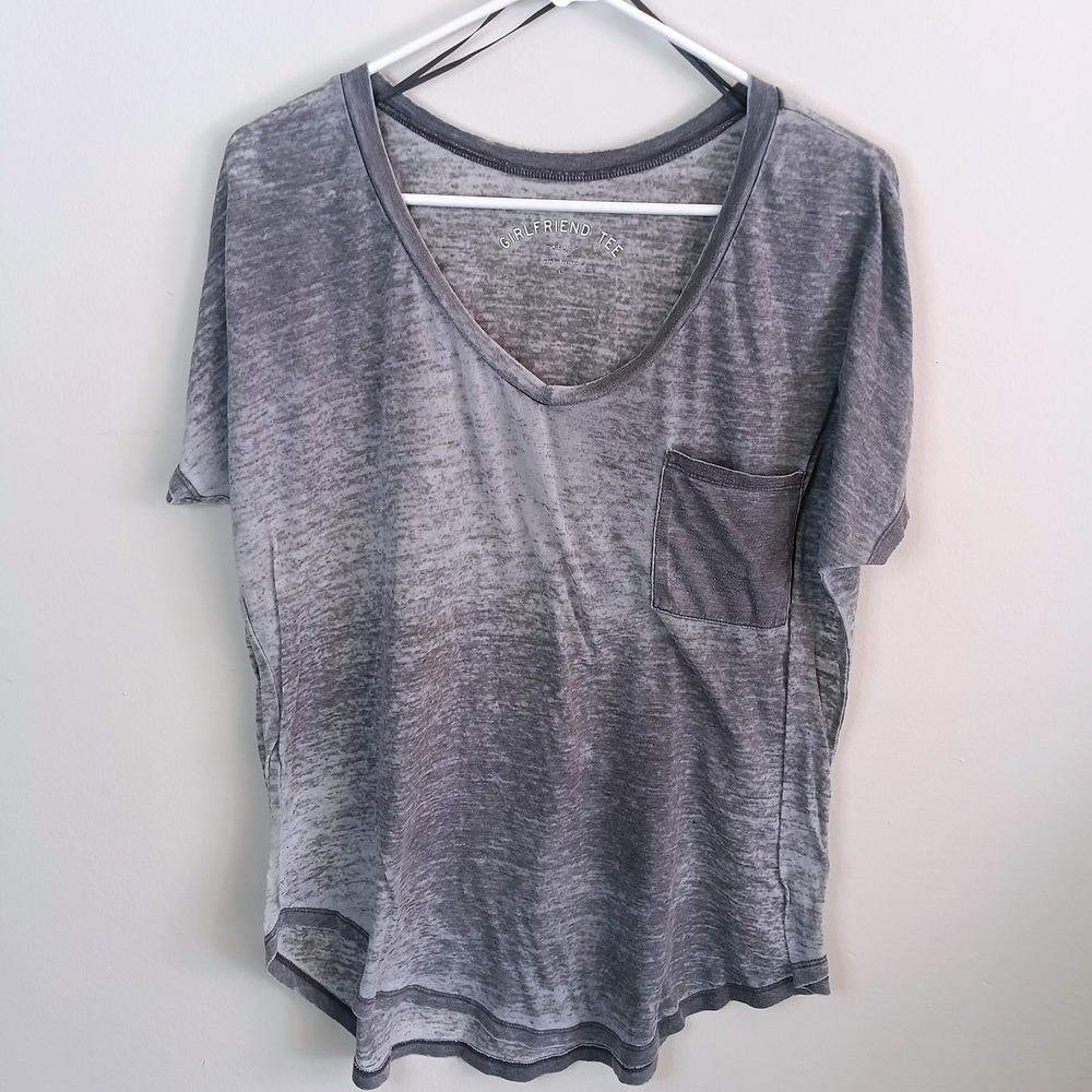 Aeropostale Girlfriend Tee Women Large Gray Excellent Burnout V-Neck Pocket Top